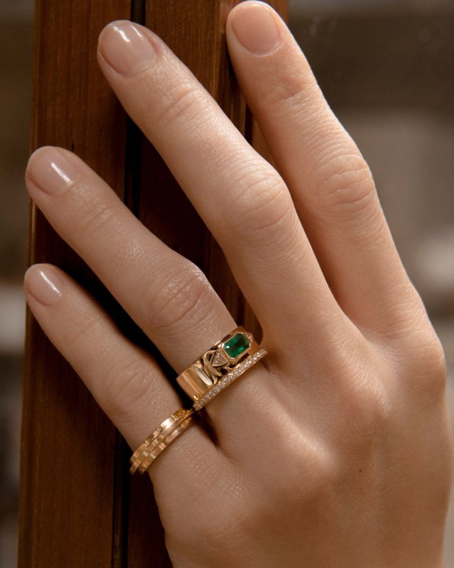 Jewelry Azlee | Emerald Nesw Diamond Ring